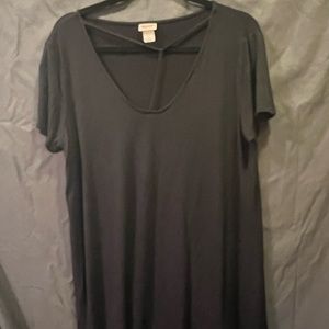Black short sleeve A-line skater dress with collar detailing